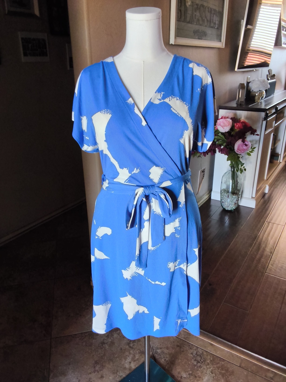 Nine West Blue and White Abstract Wrap Dress